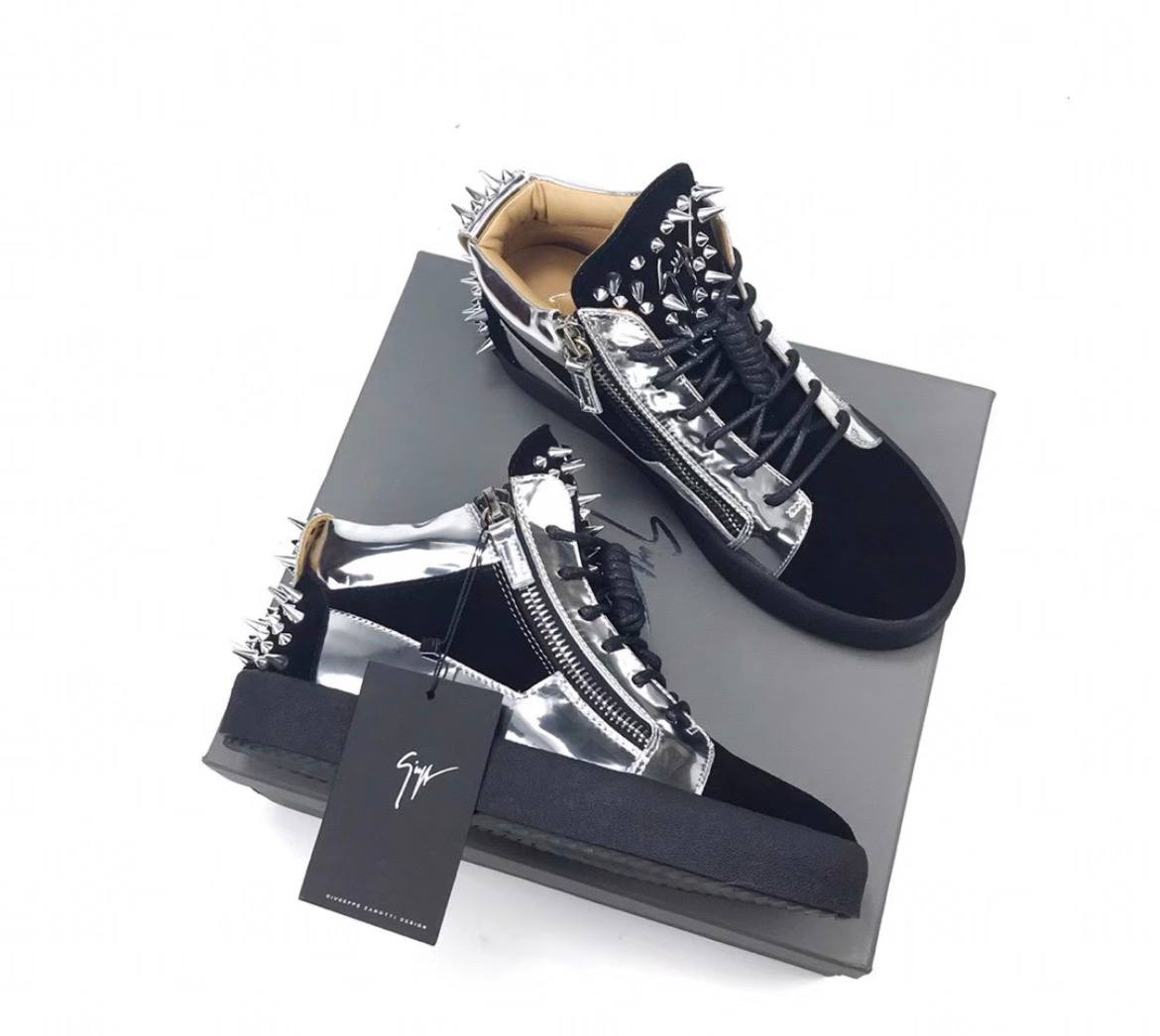 GIUSEPPE ZANOTTI  SNEAKERS