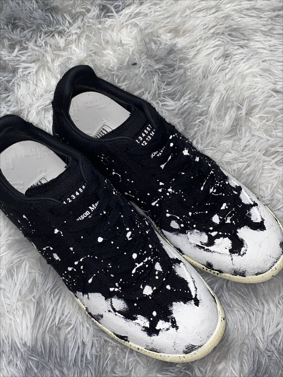 MAISON MARGIELA REPLICA PAINT BLACK WHITE SNEAKERS