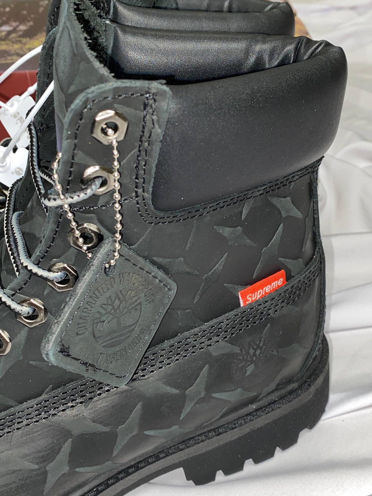 TIMBERLAND X SUPREME 6-INCH PREMIUM WATERPOOF BOOT SNEAKERS