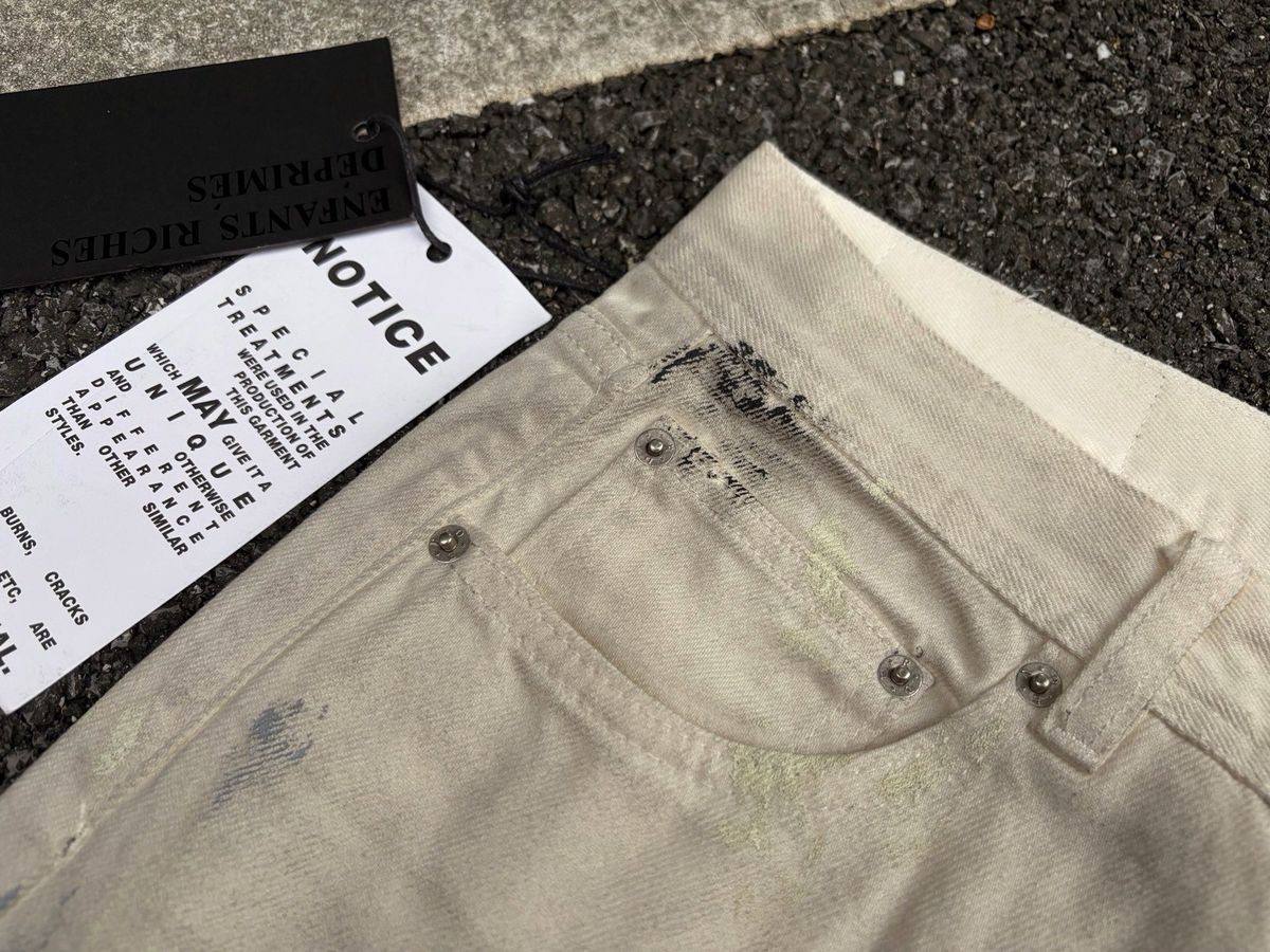 ENFANTS RICHES DEPRIMES ERD WHITE JEANS