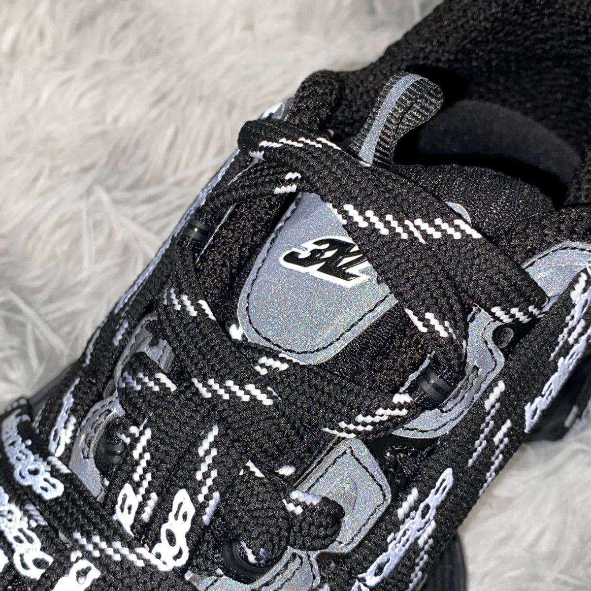 BALENCIAGA 3XL BLACK SNEAKERS