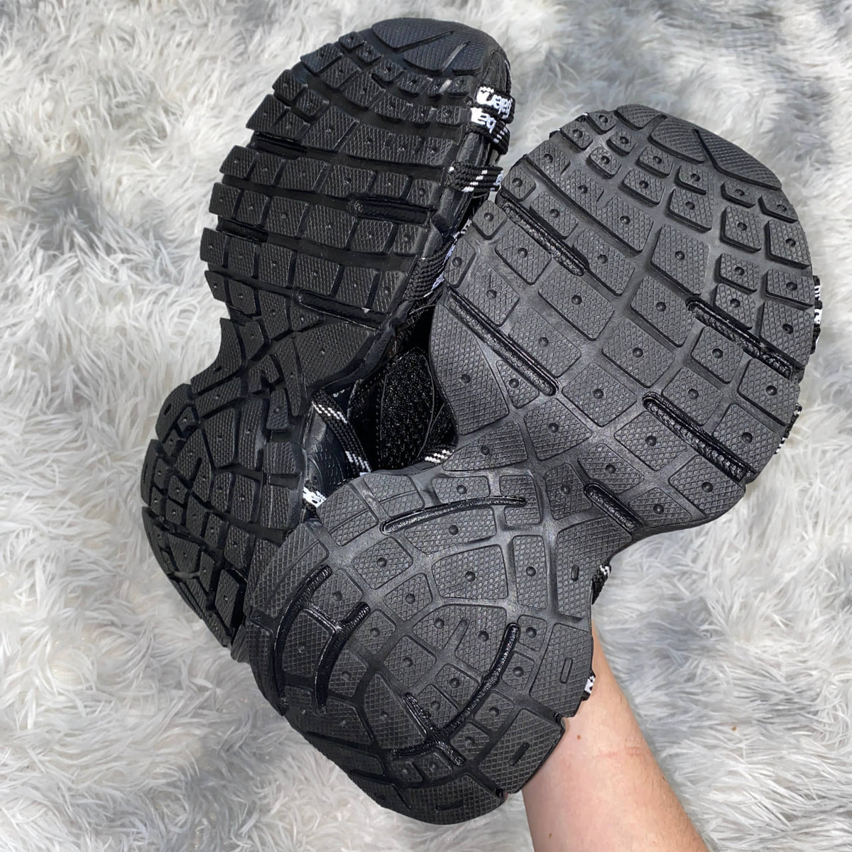 BALENCIAGA 3XL BLACK SNEAKERS